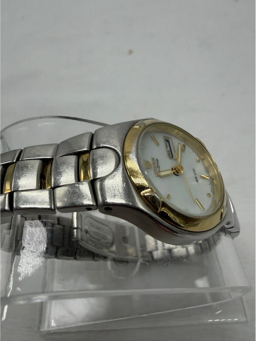 Citizen Eco-Drive Watch Women 25mm Silver Gold Tone E000-K17578 Day Date